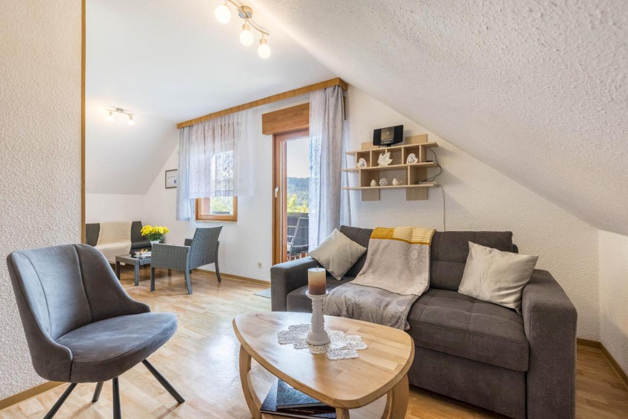 Ferienwohnung Haus Am Wald Messstetten Esterno foto